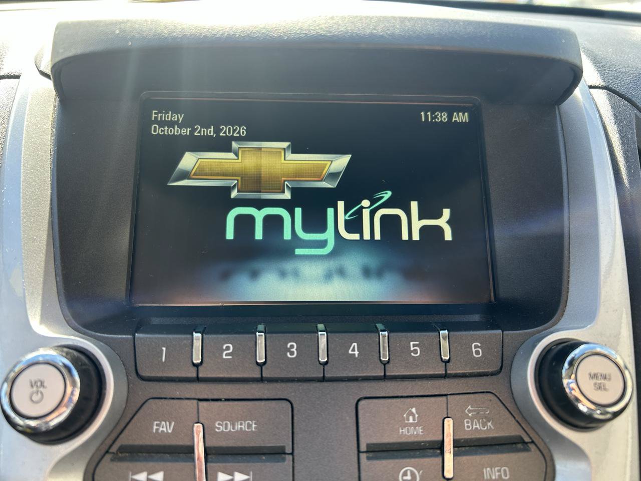 Used 2015 Chevrolet Equinox LT w/ Driver Convenience Package FWD image 21
