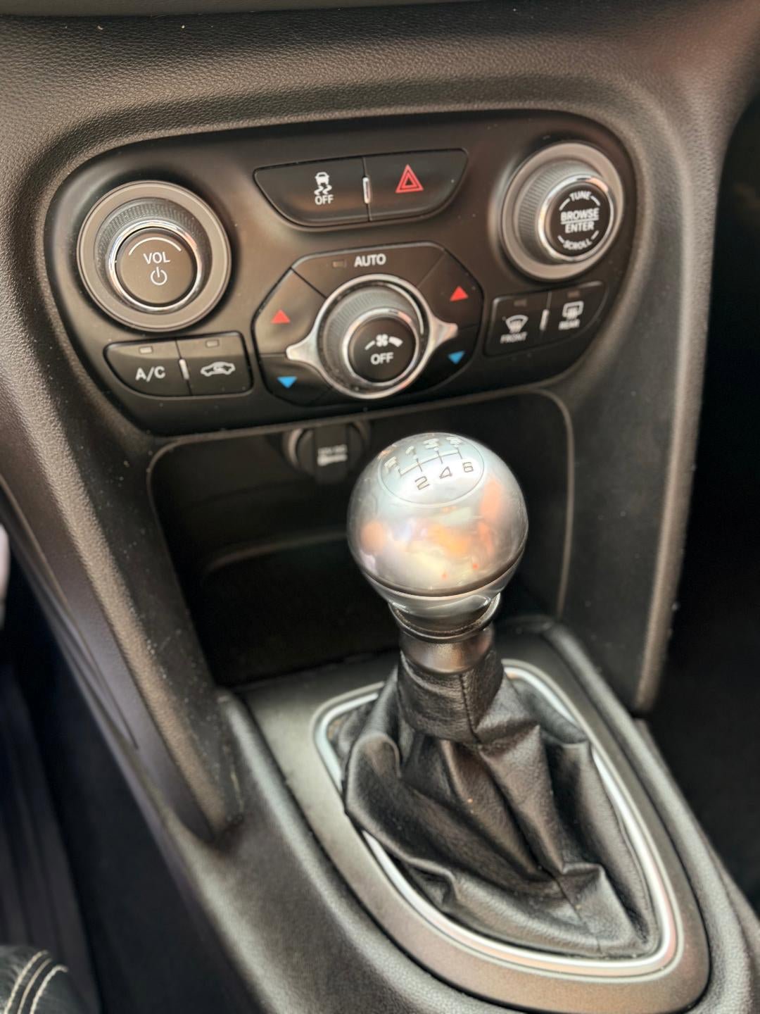 Used 2013 Dodge Dart Limited w/ Limited Special Edition Group image 15