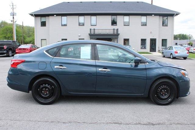 Used 2017 Nissan Sentra SV FWD image 6