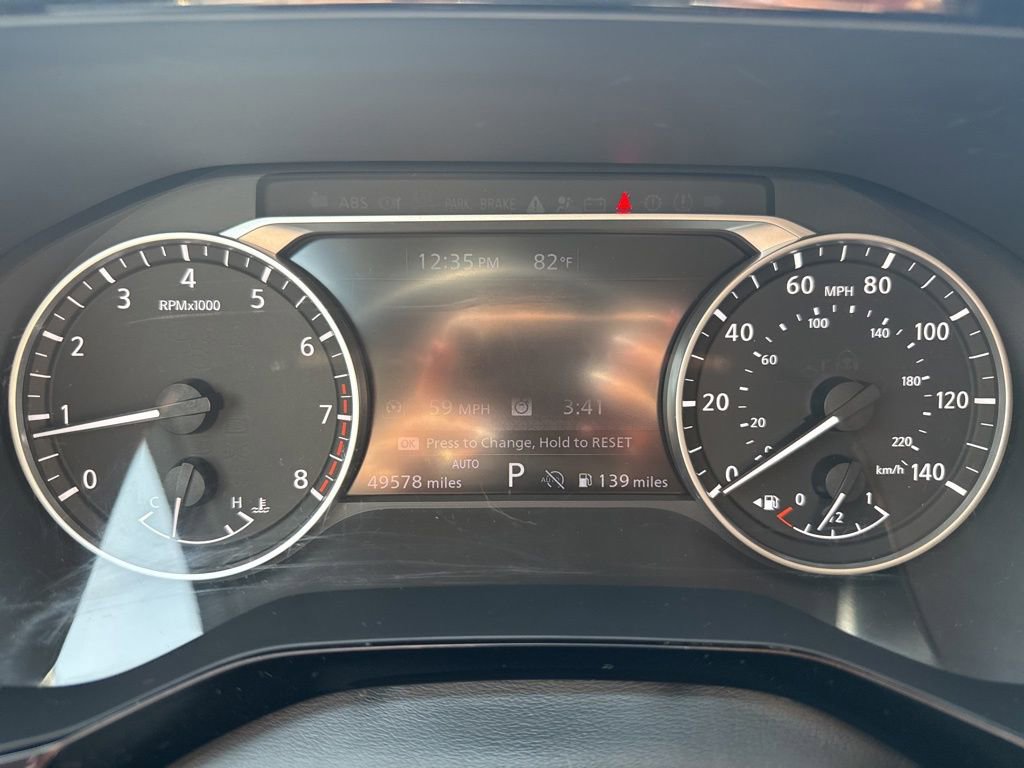 Used 2022 Nissan Pathfinder SV w/ SV Premium Package AWD/4WD image 17