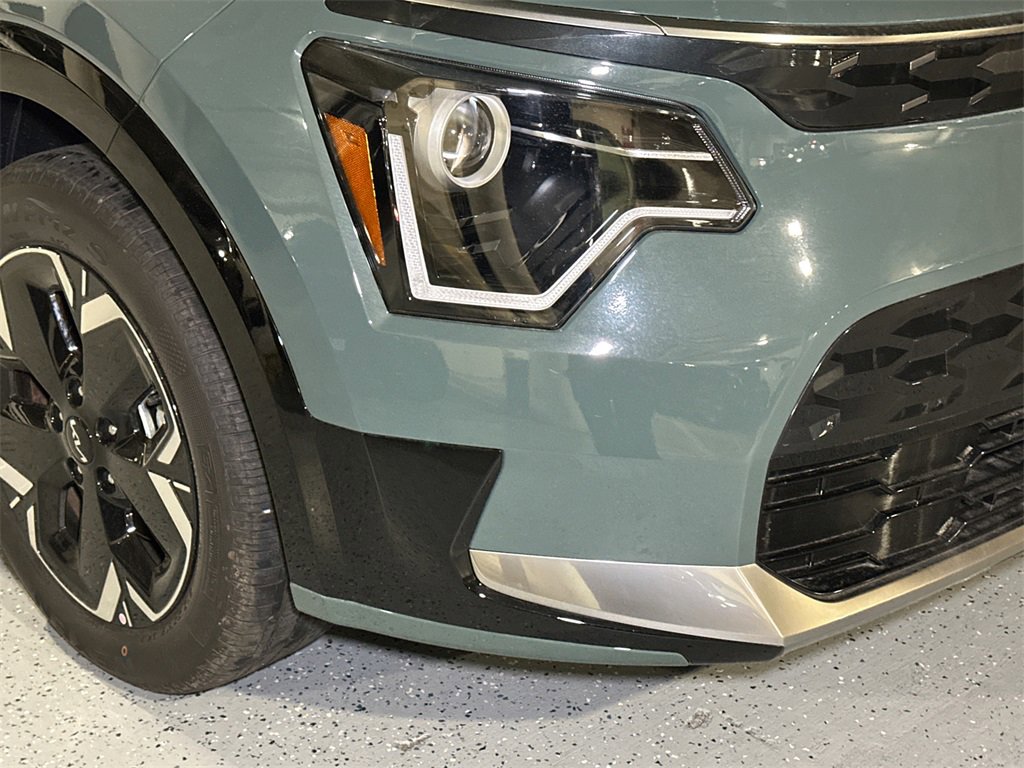 New 2025 Kia Niro Wind image 6
