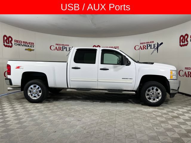 Used 2012 Chevrolet Silverado 2500 LT w/ Interior Plus Package AWD/4WD image 9