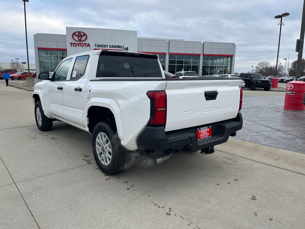 New 2026 Toyota Tacoma SR video 3