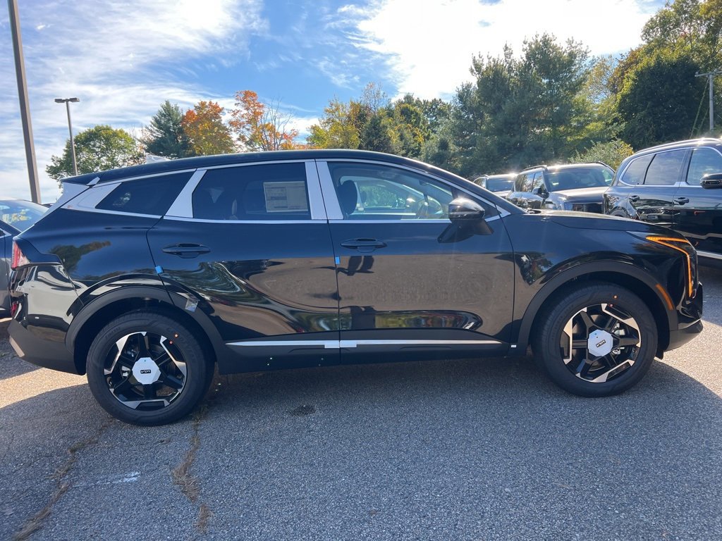 New 2026 Kia Sportage S image 4