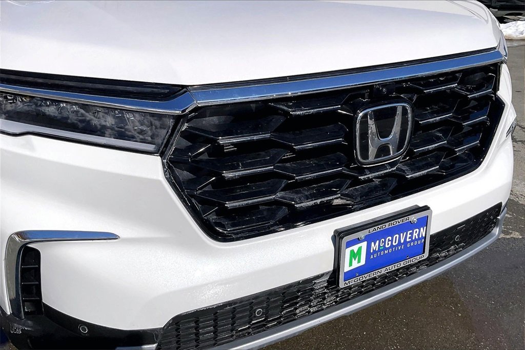 Used 2024 Honda Pilot Elite image 34