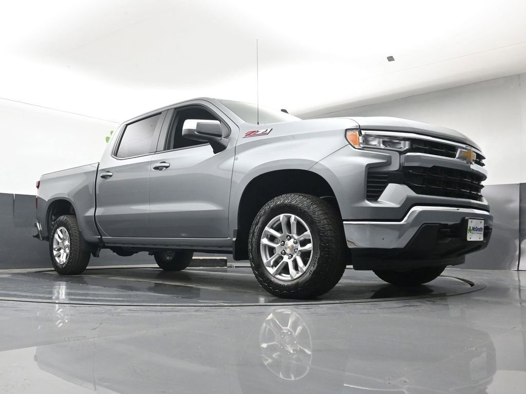 New 2026 Chevrolet Silverado 1500 LT w/ Z71 Off-Road Package AWD/4WD image 22