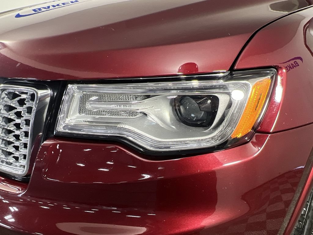 Used 2018 Jeep Grand Cherokee Overland AWD/4WD image 35
