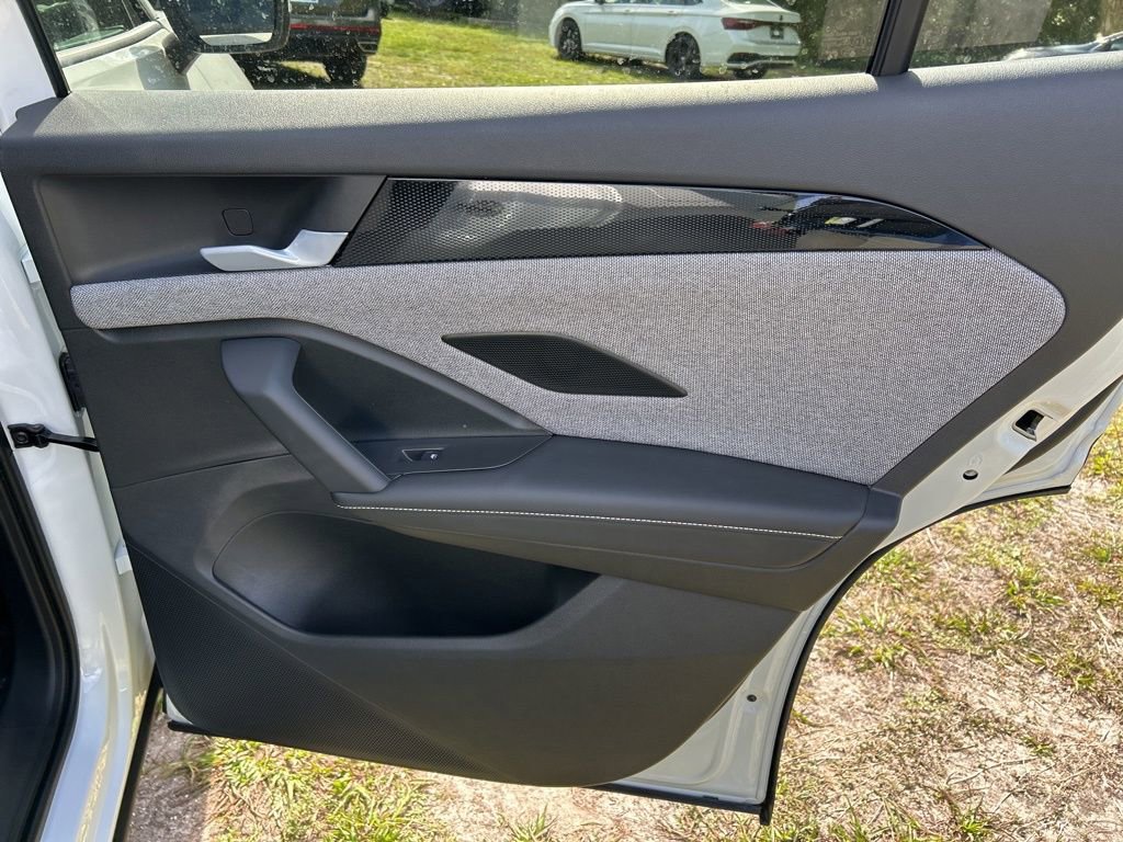 New 2026 Volkswagen Tiguan S image 37