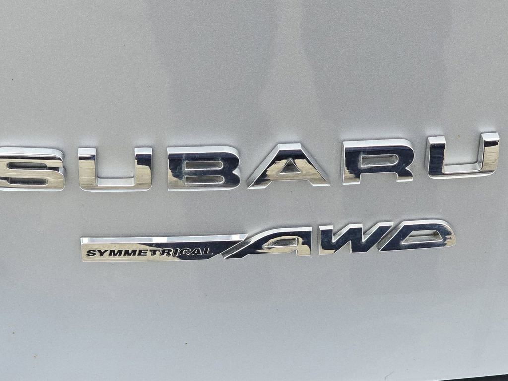 Used 2021 Subaru Crosstrek 2.0i Premium image 4