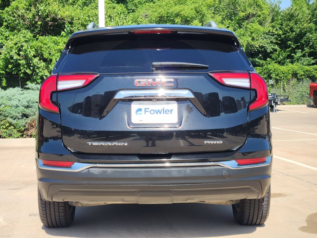 Used 2023 GMC Terrain SLT AWD/4WD image 6