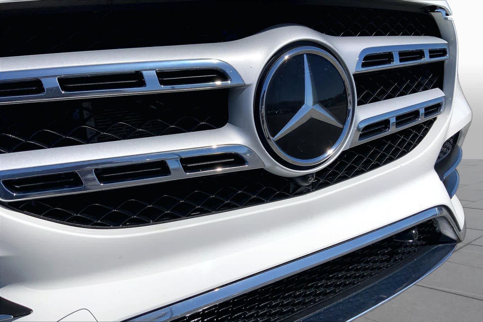 Used 2023 Mercedes-Benz GLS 450 4MATIC image 29