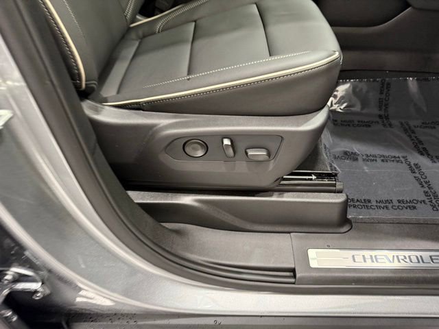 New 2026 Chevrolet Suburban Premier w/ Sun And Tow Package image 24