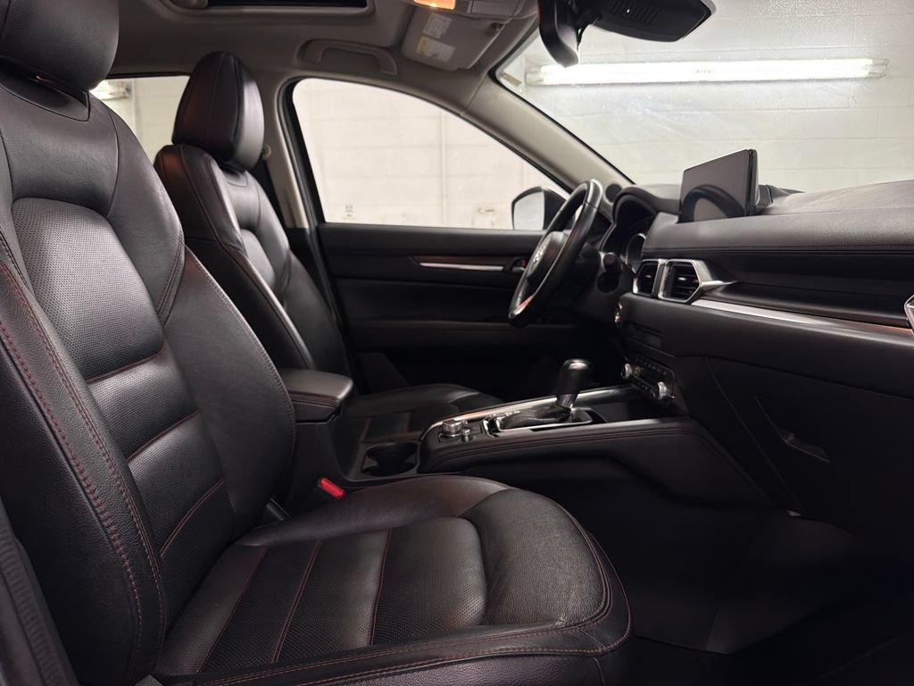 Used 2025 MAZDA CX-5 Carbon Edition AWD/4WD image 30