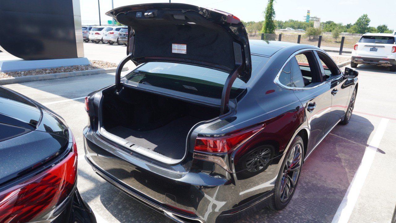 Used 2021 Lexus LS 500 F Sport w/ Dynamic Handling Package RWD image 39