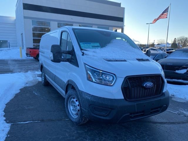 New 2025 Ford Transit 150 Low Roof video 1