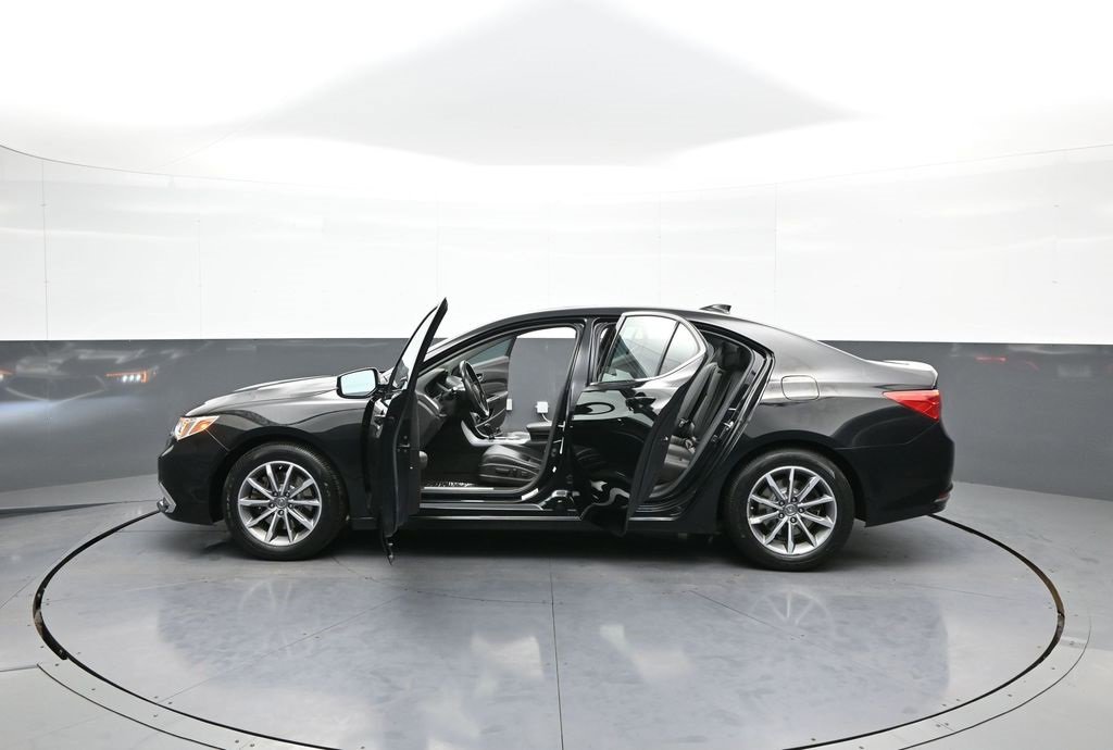 Used 2020 Acura TLX w/ Technology Package image 42