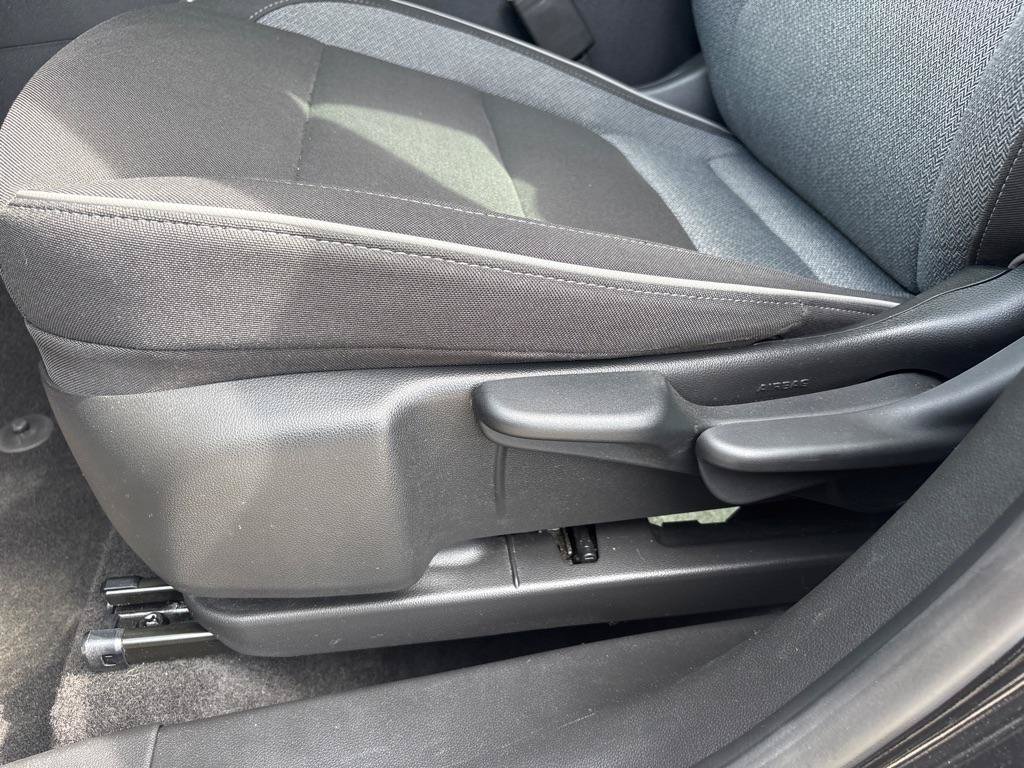 Used 2023 Chevrolet TrailBlazer LS FWD image 18
