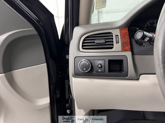 Used 2014 GMC Yukon XL SLT RWD image 26