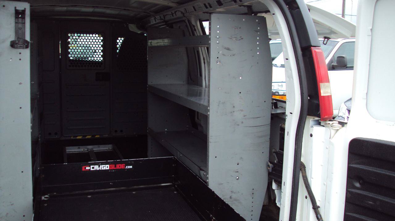 Used 2014 Chevrolet Express 1500 AWD image 11