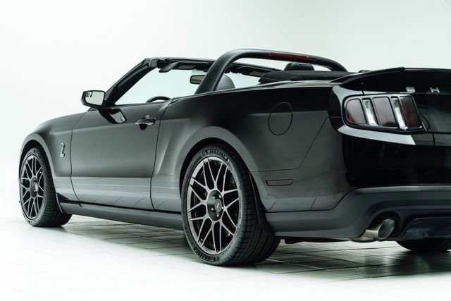 Used 2012 Ford Mustang Shelby GT500 w/ Electronics Pkg RWD image 20