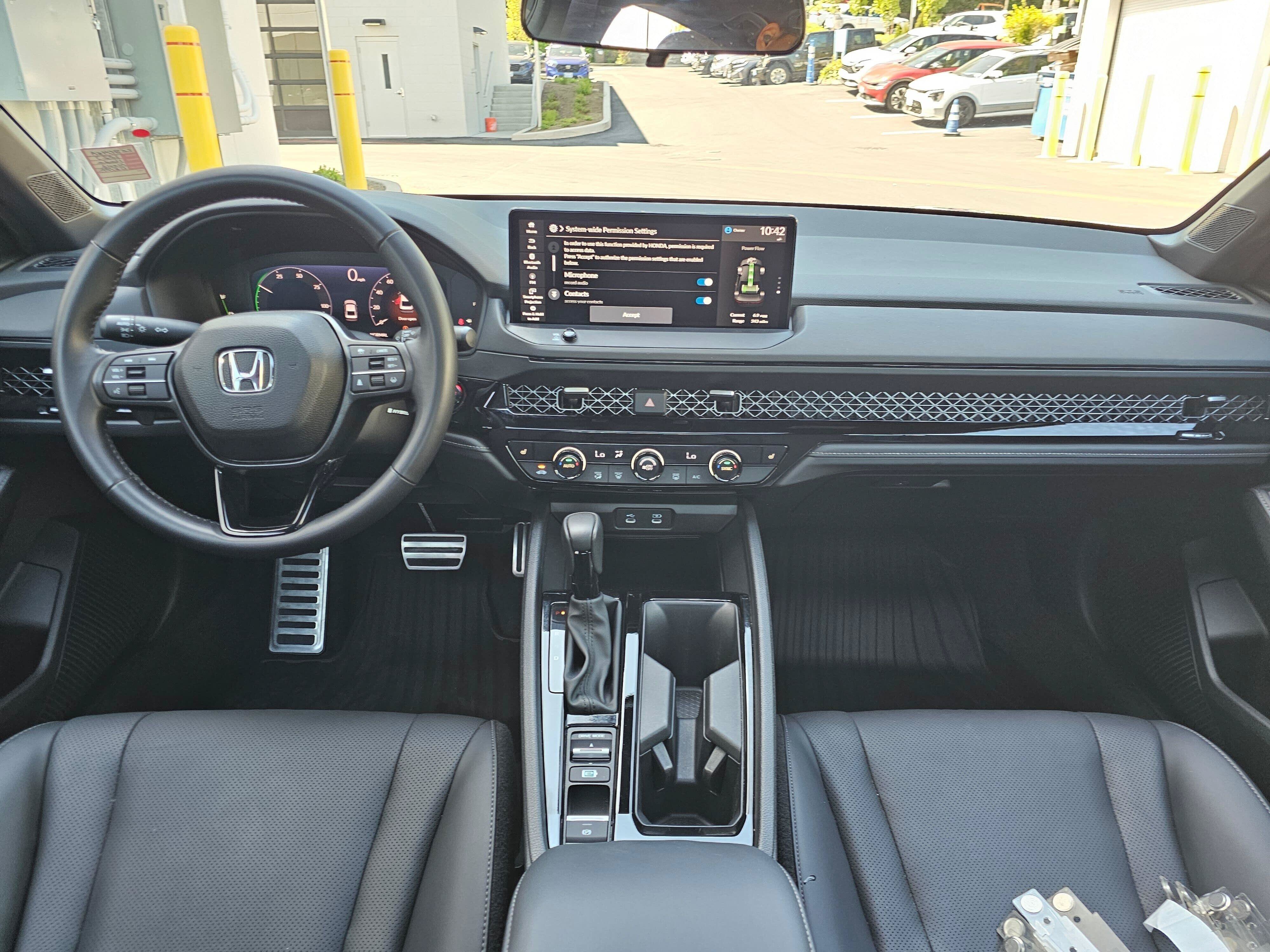 Used 2024 Honda Accord Sport image 21