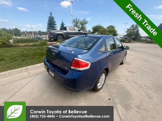 Used 2009 Ford Focus SE FWD image 3
