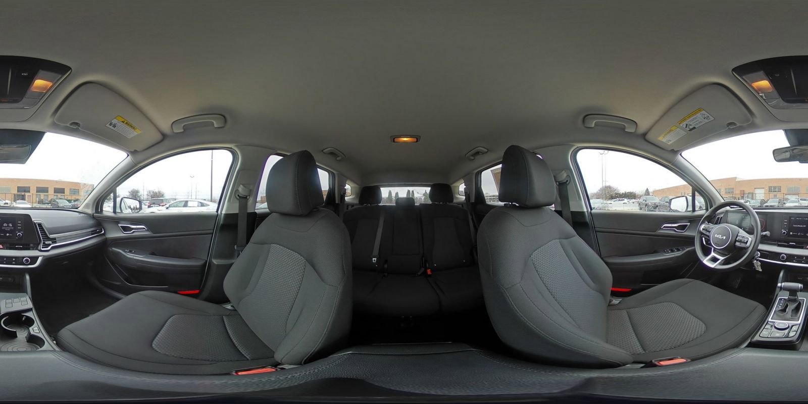 Used 2025 Kia Sportage LX image 41