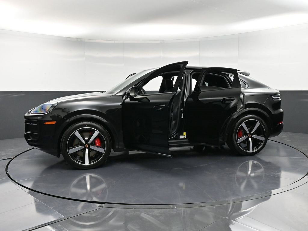 New 2026 Porsche Cayenne S image 38