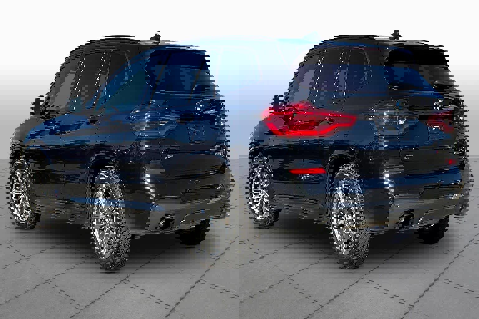 Used 2019 BMW X3 M40i w/ Premium Package image 11