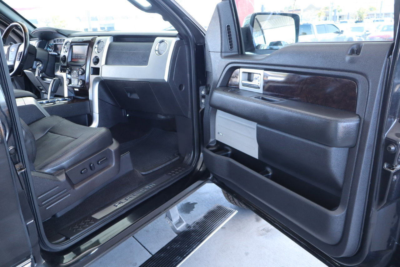 Used 2014 Ford F150 Platinum image 39