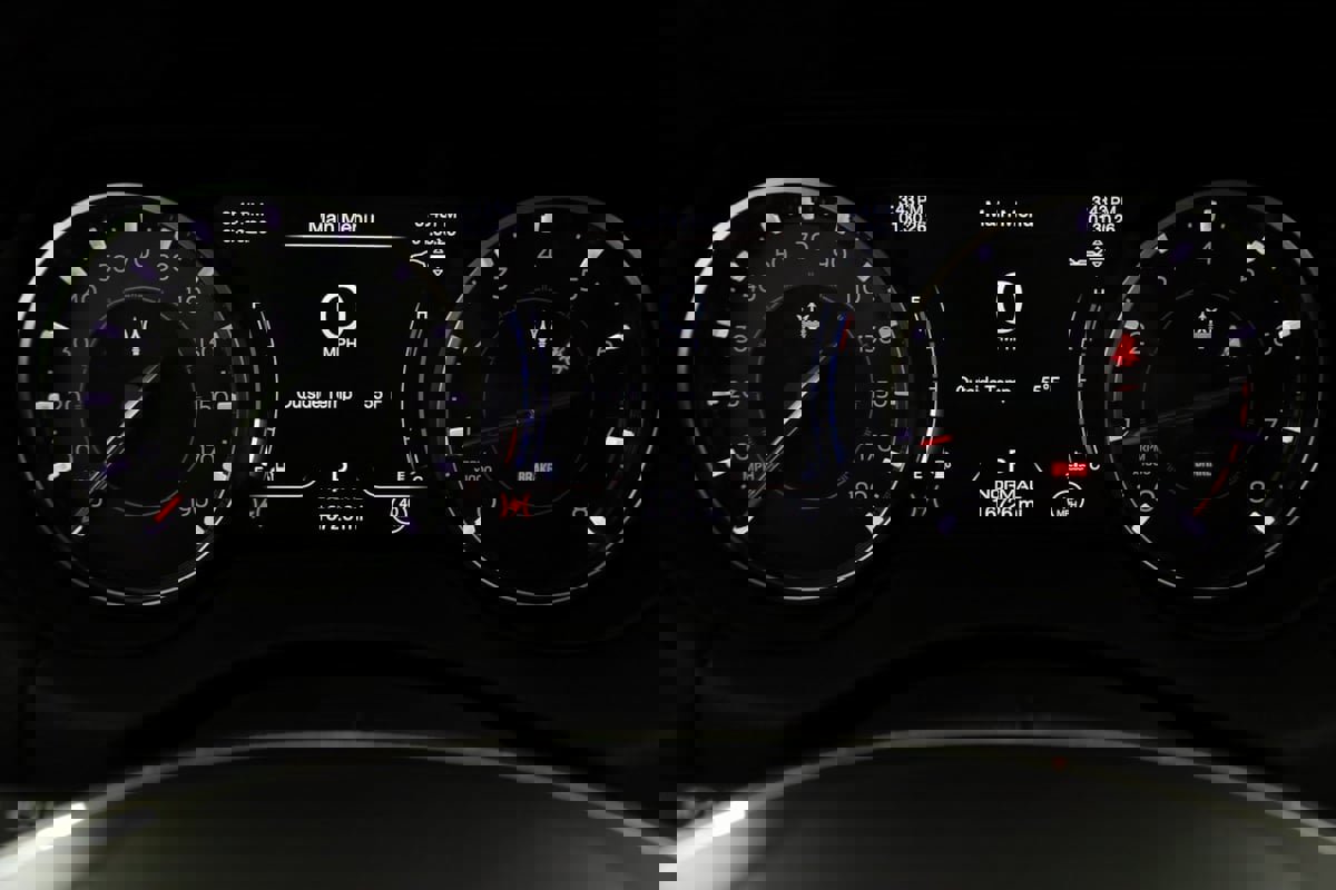 Used 2022 Maserati Levante Modena image 20