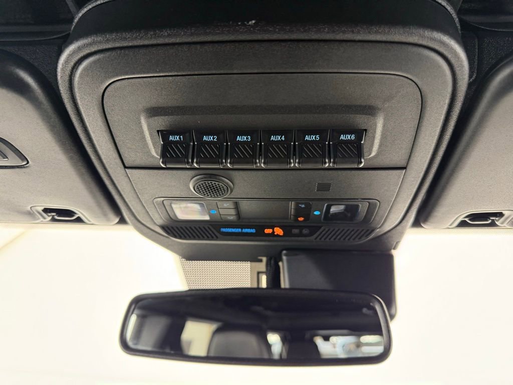 Used 2023 Ford Bronco Badlands image 41