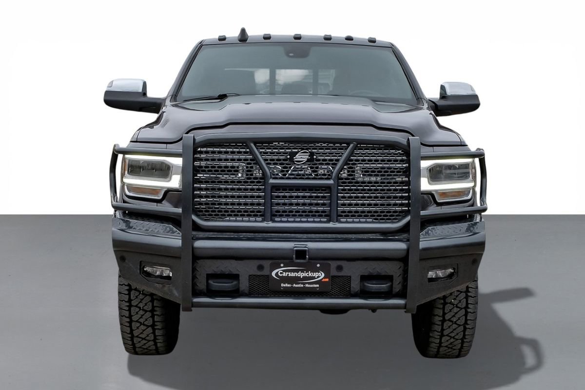 Used 2022 RAM 3500 Laramie image 3