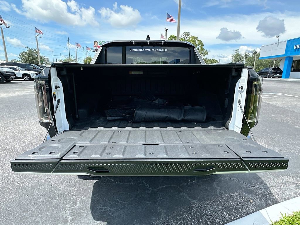 Certified 2022 GMC Hummer EV Edition 1 w/ LPO, Illumination Package AWD/4WD image 25