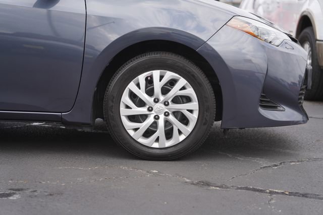 Used 2019 Toyota Corolla LE FWD image 4