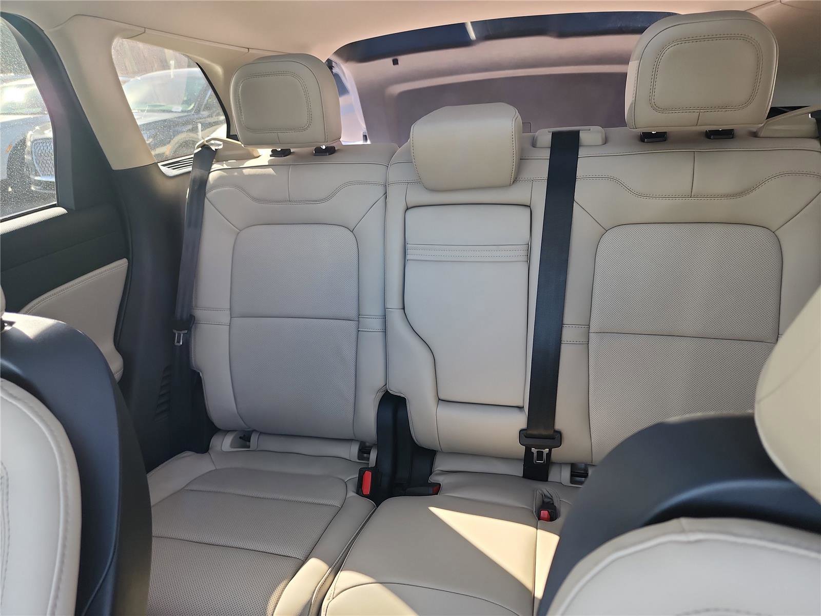 New 2026 Lincoln Corsair Reserve image 15