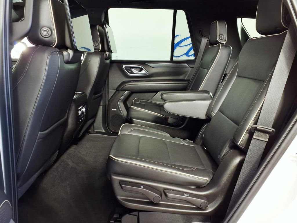 Used 2021 GMC Yukon SLT w/ SLT Luxury Plus Package RWD image 8