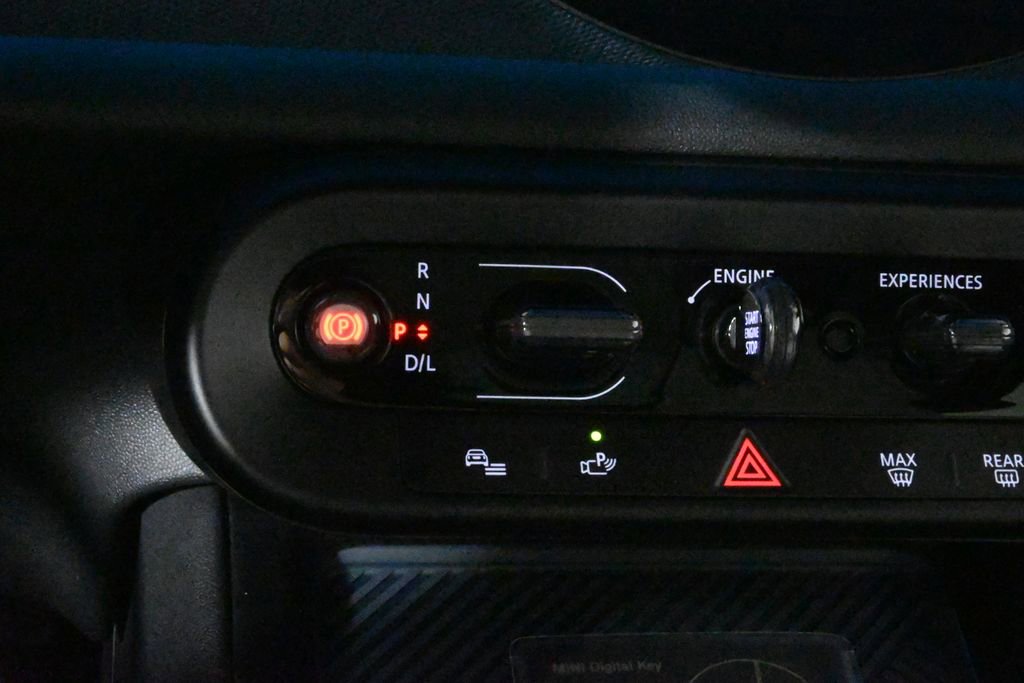 Used 2025 MINI Cooper Countryman S w/ Comfort Package Max image 27