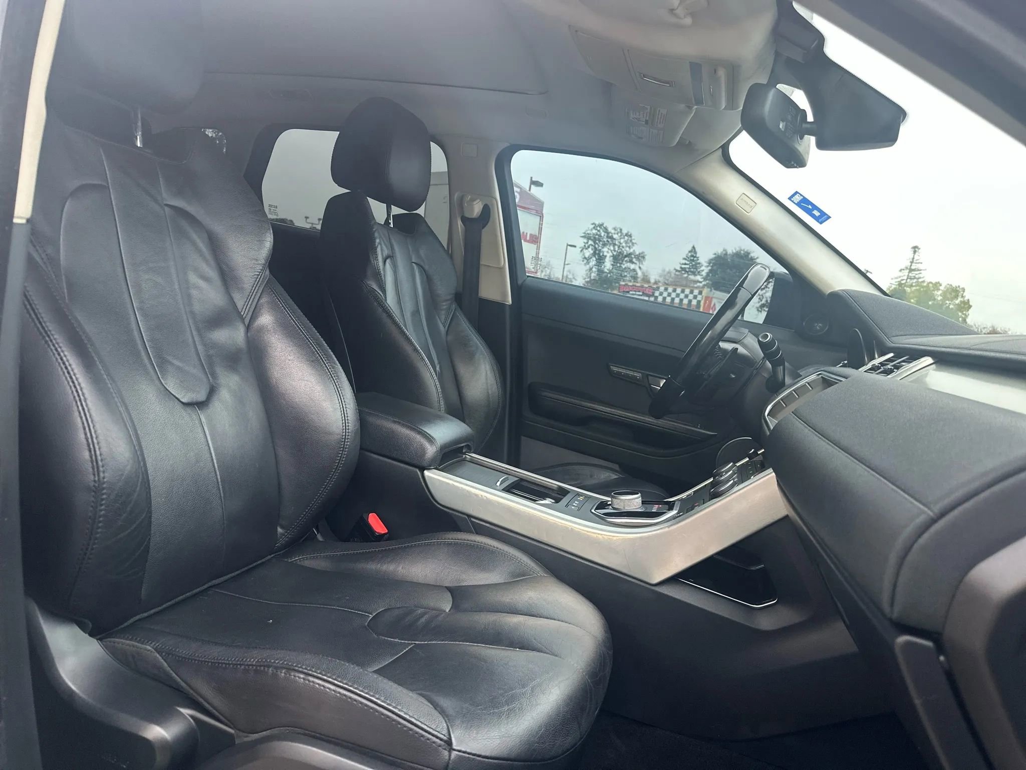 Used 2014 Land Rover Range Rover Evoque Pure Plus image 13