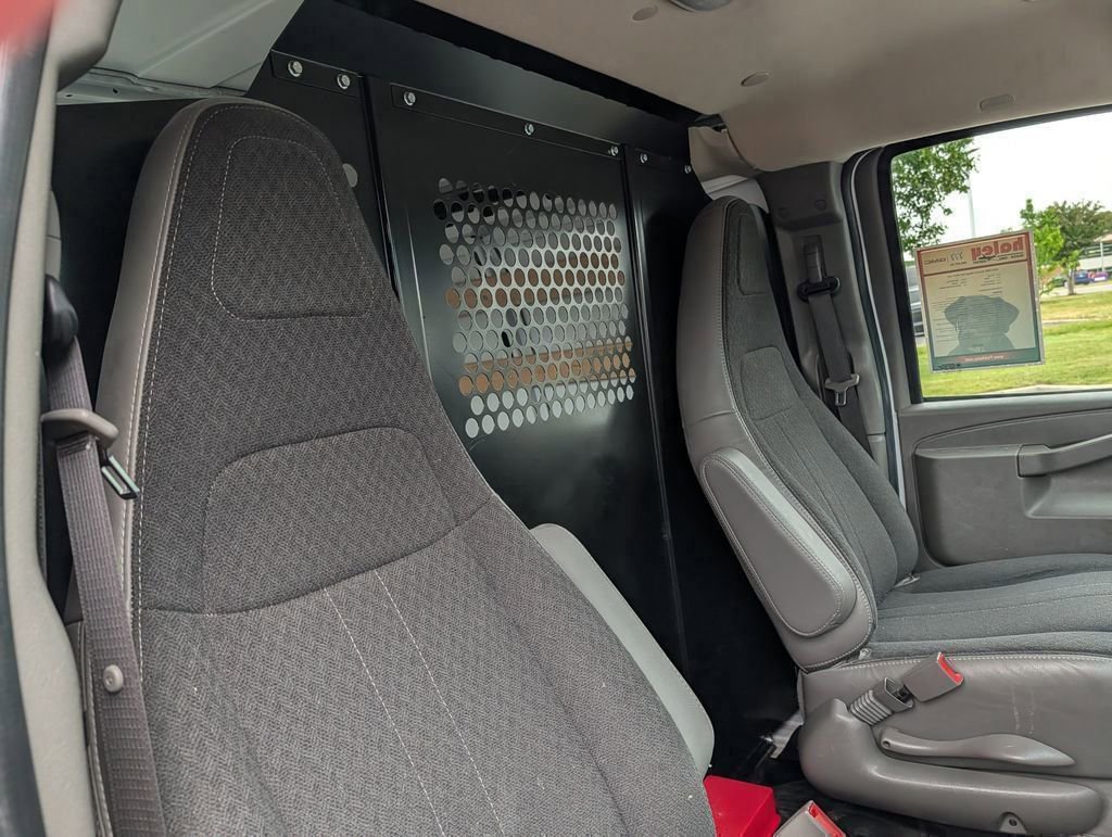 Used 2024 GMC Savana 2500 w/ Driver Convenience Package RWD image 12