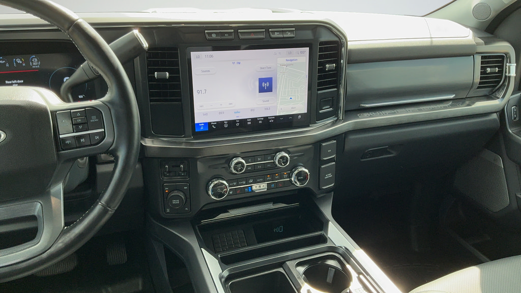 Used 2024 Ford F250 Lariat w/ Chrome Package AWD/4WD image 8