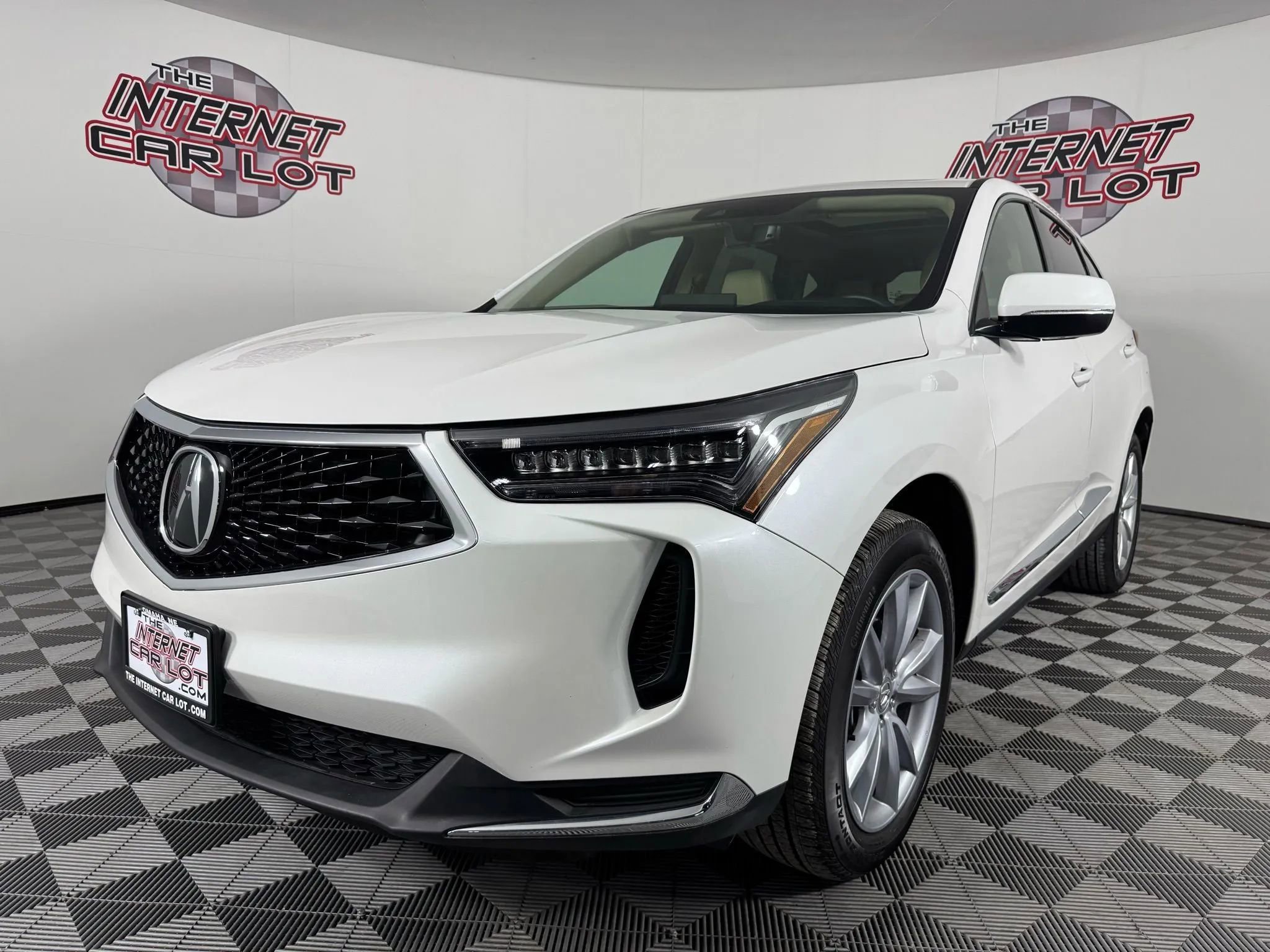 Used 2024 Acura RDX SH-AWD image 3