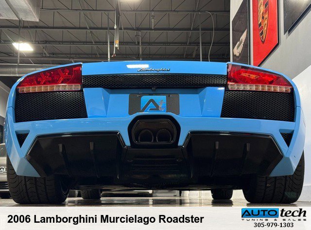 Used 2006 Lamborghini Murcielago Roadster AWD/4WD image 6