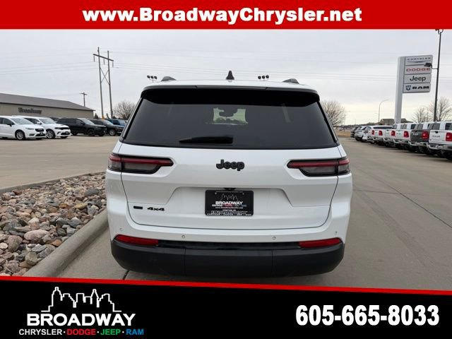 Used 2021 Jeep Grand Cherokee L Altitude image 7