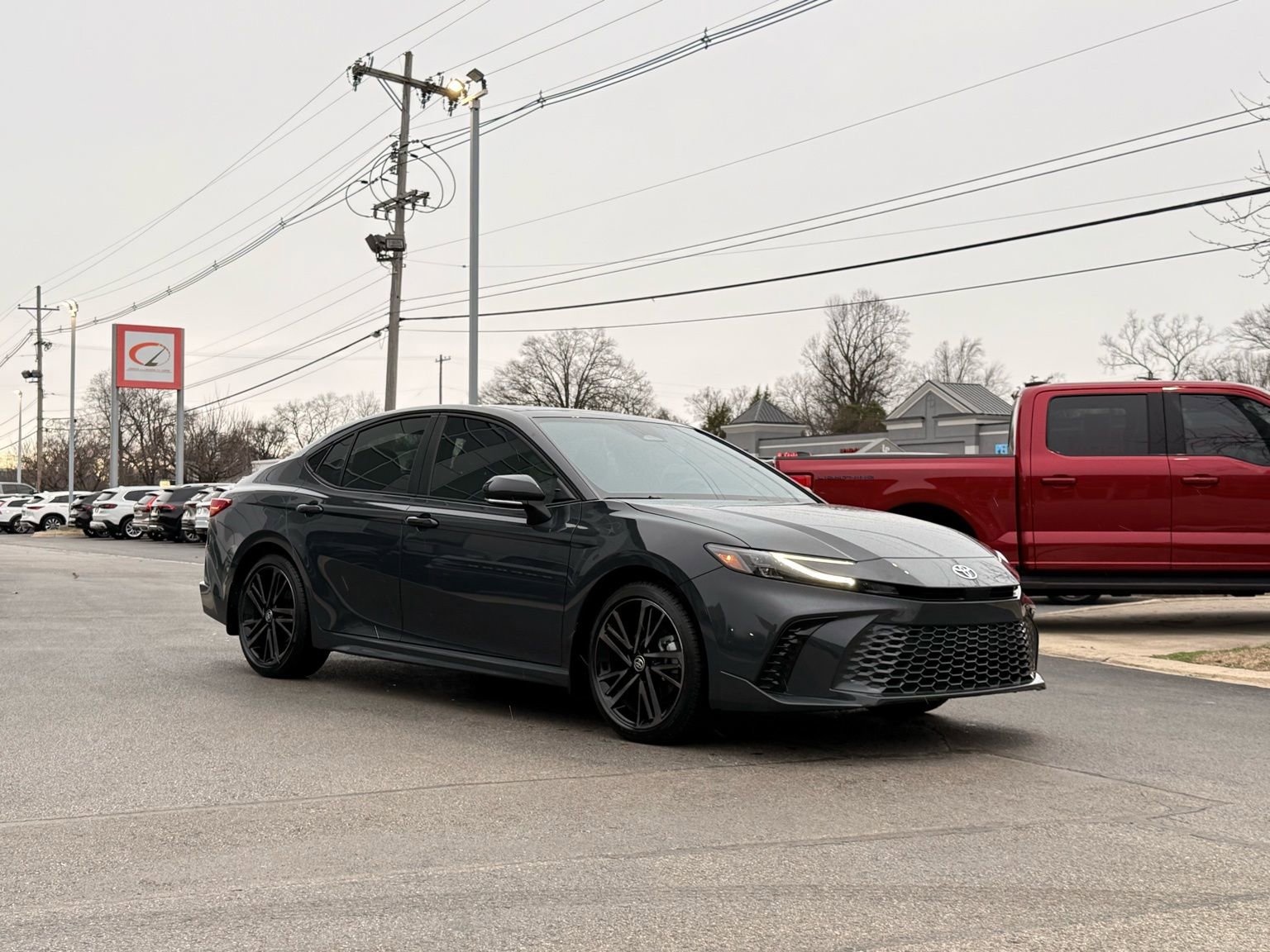 Used 2025 Toyota Camry XSE image 15