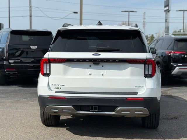Used 2025 Ford Explorer Active w/ Active Comfort Package image 42