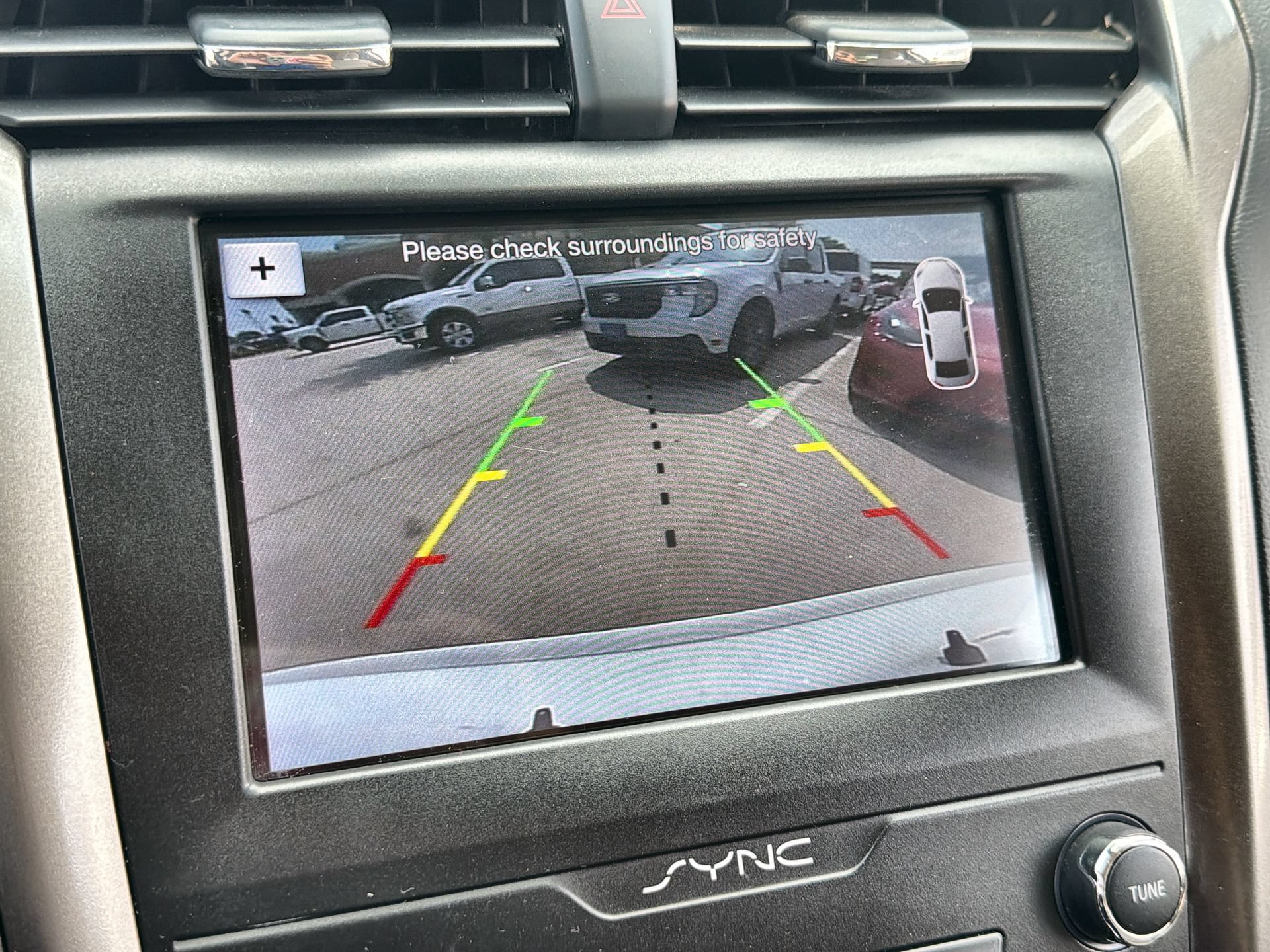 Certified 2019 Ford Fusion SE FWD image 17