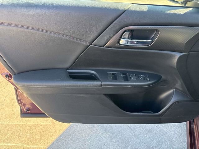 Used 2017 Honda Accord Sport Special Edition image 23