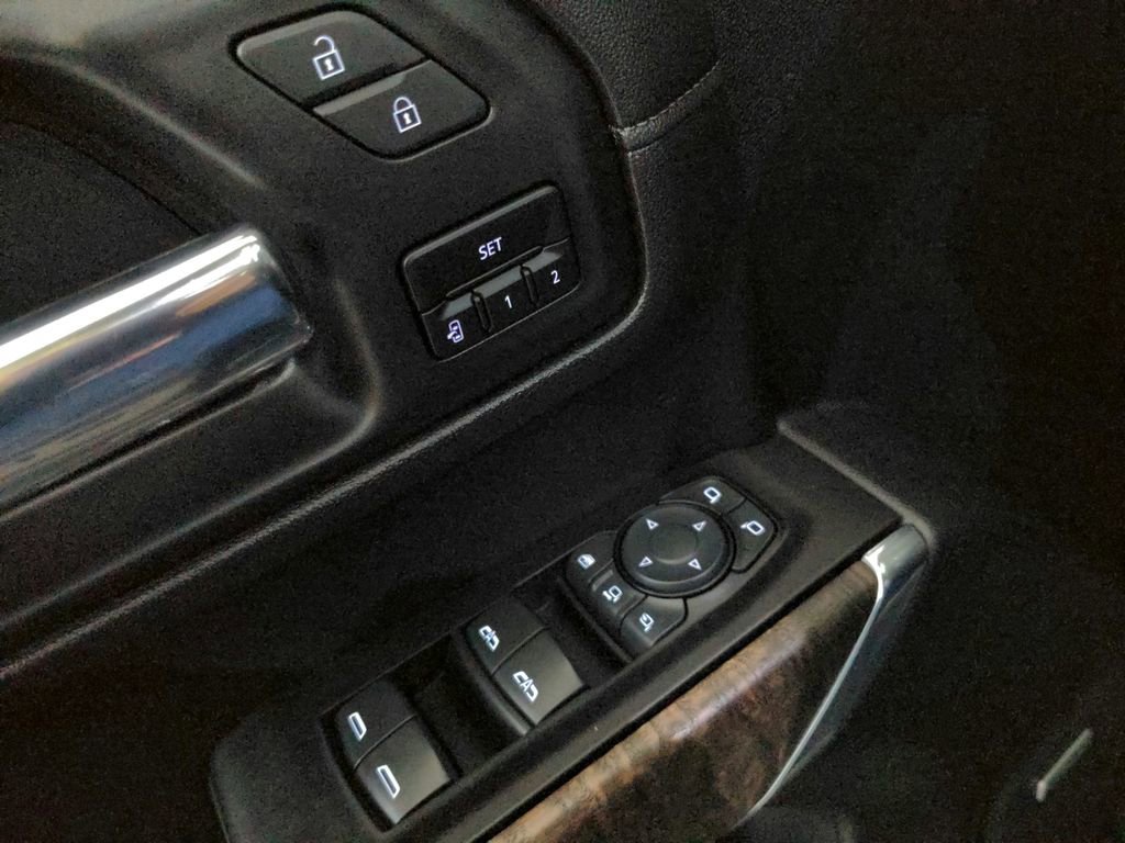 Used 2020 GMC Sierra 2500 Denali w/ Denali Ultimate Package image 24