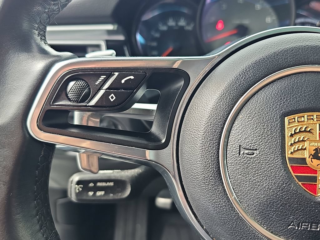 Used 2015 Porsche Macan S AWD/4WD image 17